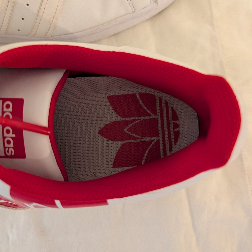 Adidas men's White/ Red Sneakers - Picture 4 of 5